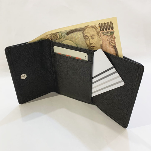牛革】ブラックボタン3つ折り財布〈BLACK〉 本革 レザー