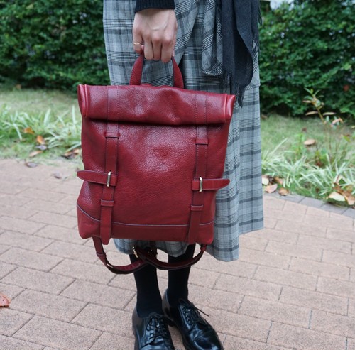 【牛革】　カラフルロールトップリュック　<4色展開>　軽い　ユニセックス　リュック M9242