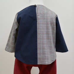 タータンチェック×ネイビーの長袖シャツとサルエルパンツのセットアップ（ベビー80） 2枚目の画像