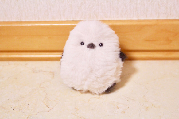 真っ白ふわふわシマエナガ 羊毛フェルト mio＊momalulu 通販 7925482
