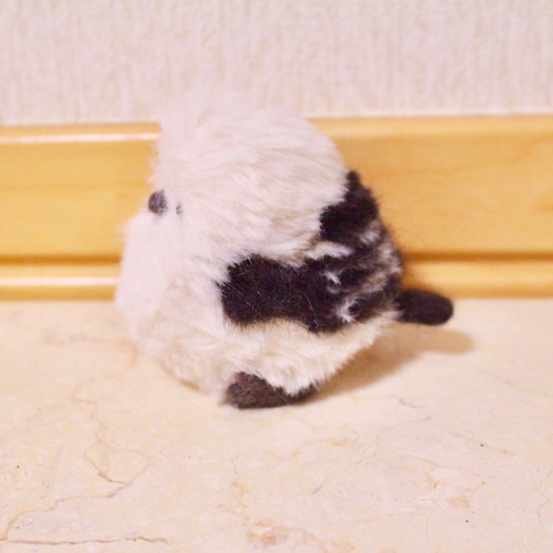 真っ白ふわふわシマエナガ 羊毛フェルト mio＊momalulu 通販 7925482