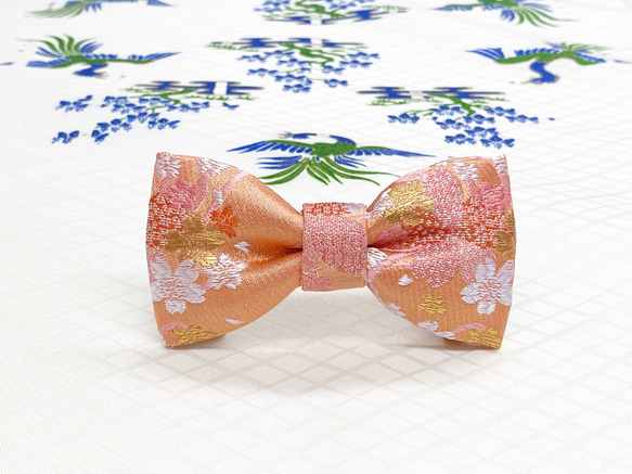 【訳あり】まんまるスタイ☆蝶ネクタイ風リボン 訳あり】まんまるスタイ☆蝶ネクタイ風リボン 【公式通販】