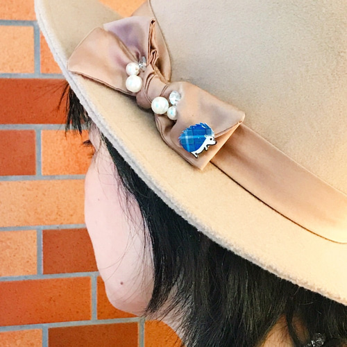 ハリネズミ　ピンバッチ ハリネズミ（ピギー）