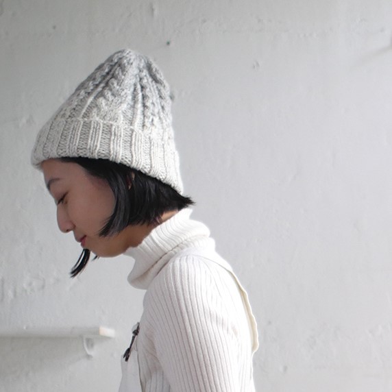 【受注生産】グラデーションニット帽（ケーブル柄）