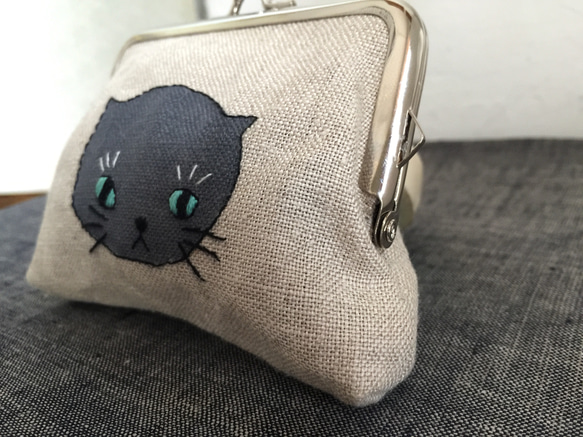 猫さんがま口(ロシアンブルー) 刺繍がま口 猫刺繍 ネコ刺繍 ねこ刺繍 猫がま口 小物入れ カードケース カード入れ 5枚目の画像