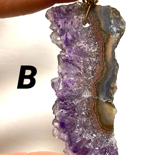 母岩付き パープルグラデーション 大粒 アメジスト チャーム スライス