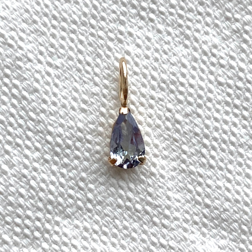 日本製☆タンザナイト　天然石ペンダントトップ　K10 ビズー公式】タンザナイト(ディープカラー) ×ダイヤモンド K18/PT