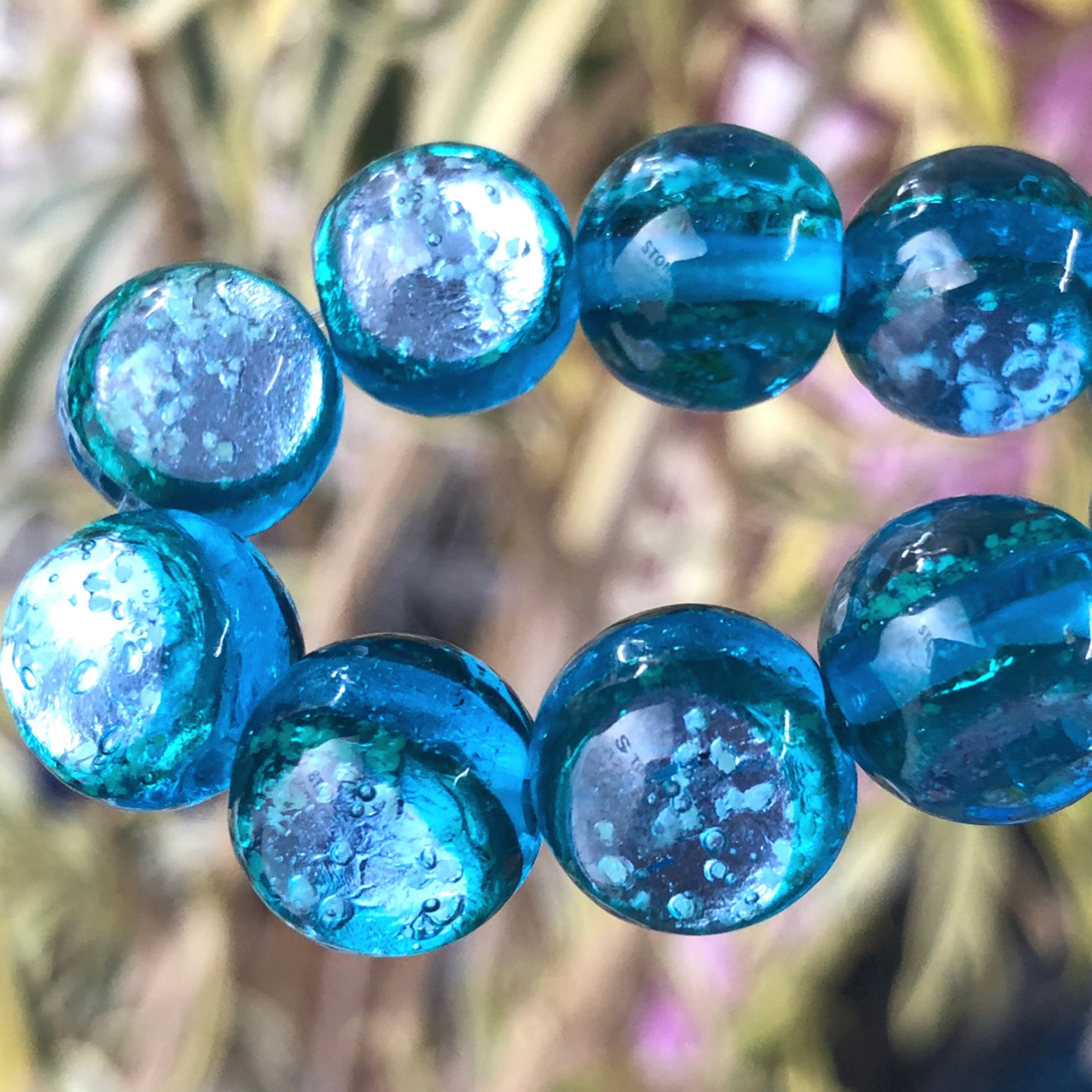 コウリブルー 8mm 連売り 蓄光 ホタルガラス 沖縄とんぼガラス とんぼ玉 夜光タイプ