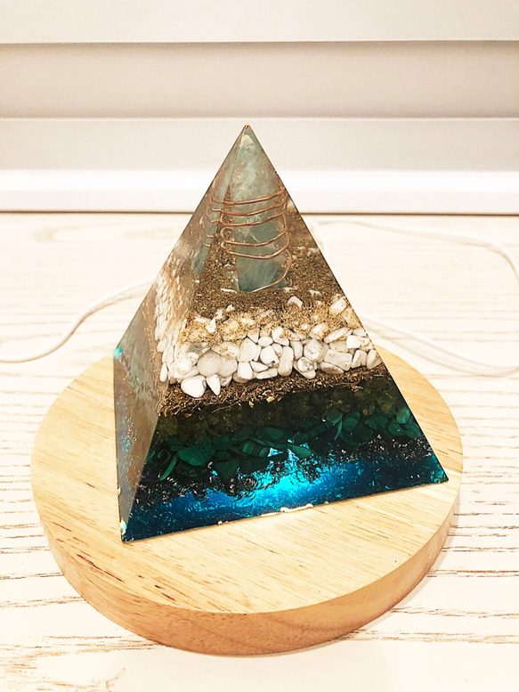 手作奧剛石 情緒療癒款/對應心輪/無條件的愛/能量石/Orgonite/脈輪/奧根/水晶金字塔/能量金字塔 第1張的照片