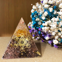 奧剛財富豐盛款客製化/能量石/奧根水晶/Orgonite/脈輪/奧根/水晶金字塔/能量金字塔 第1張的照片