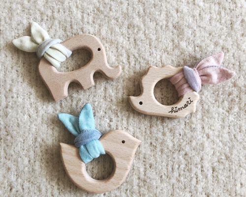 ナチュラル 木製 赤ちゃんが持ちやすい歯固め かみかみ ウッド  
