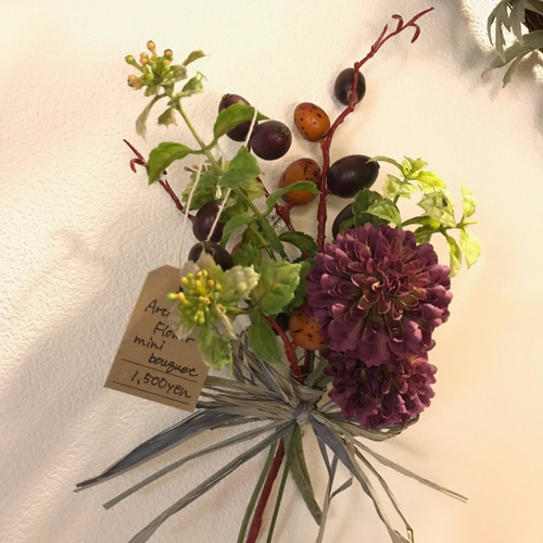 アーティフィシャルフラワー ボルドーのミニブーケ【花瓶つき】 アート