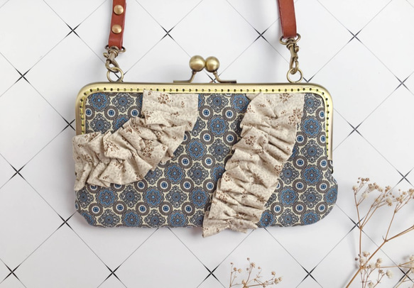摩洛哥之舞 長夾 隔層設計 手機錢包 口金包 斜背小包 側背包 肩背包 復古 藍色 花紋 布包 第5張的照片
