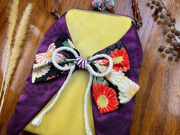 木蘭時 手機零錢包 隨身 口金夾子包 斜背小包 側背包 肩背包 日系禮物 亮 和服 布包 黃 紫 第7張的照片
