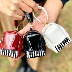 Grand Piano Bag Charm G 無鑰匙鑰匙包 第1張的照片