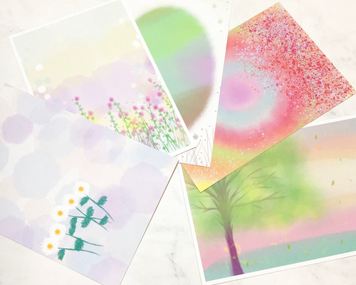 お花の部分がキラキラと輝いてとても綺麗な絵です。 1_433db95c318a483ea9fc70a813fd
