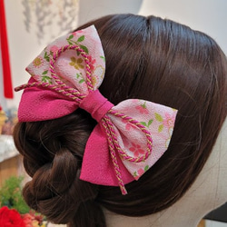 重梅花簪蝴結兩件組|髮簪/髮梳/彈跳夾/っまみ細工/絹布/縮緬布/日式布花/浴衣/和服配件 第7張的照片