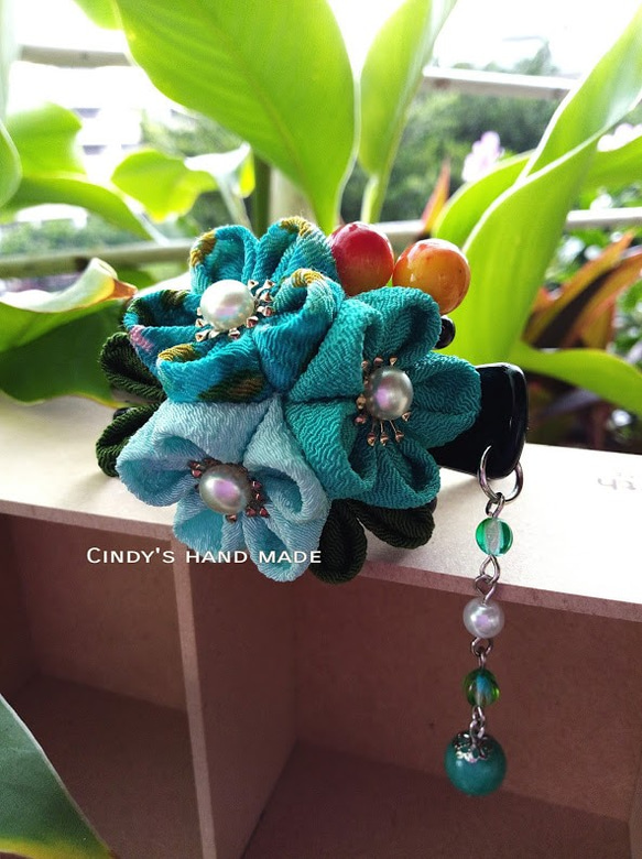 3小梅|玉石|果子|抓夾/盤髮/つまみ細工/日式布花/縮緬布/和服配飾 第5張的照片