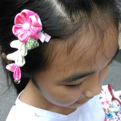 和風小花入門|邊夾/っまみ細工/縮緬布/日式布花/和服配件 第1張的照片