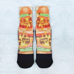 漢堡♦Myhoho♦潮流男女休閒襪運動襪♦限量設計♦中筒襪子 厚實 滿額免運 第1張的照片