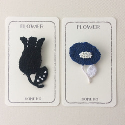 お花(黒)　刺繍ブローチ 2枚目の画像
