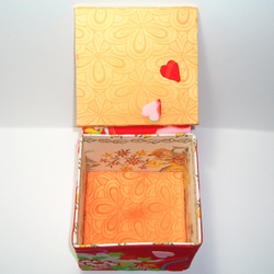 SALE！《送料無料》ロールティッシュケース飾り箱　ー　椿　ー 3枚目の画像
