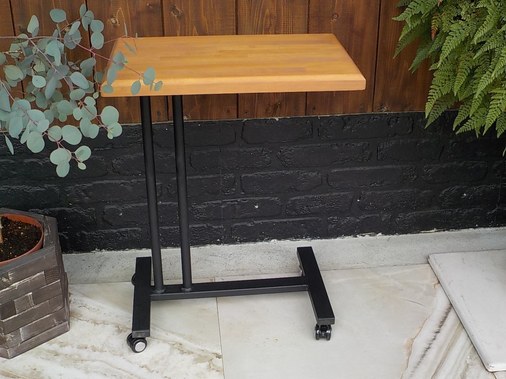 DIMOS サイドテーブル　（（キャスター付き）