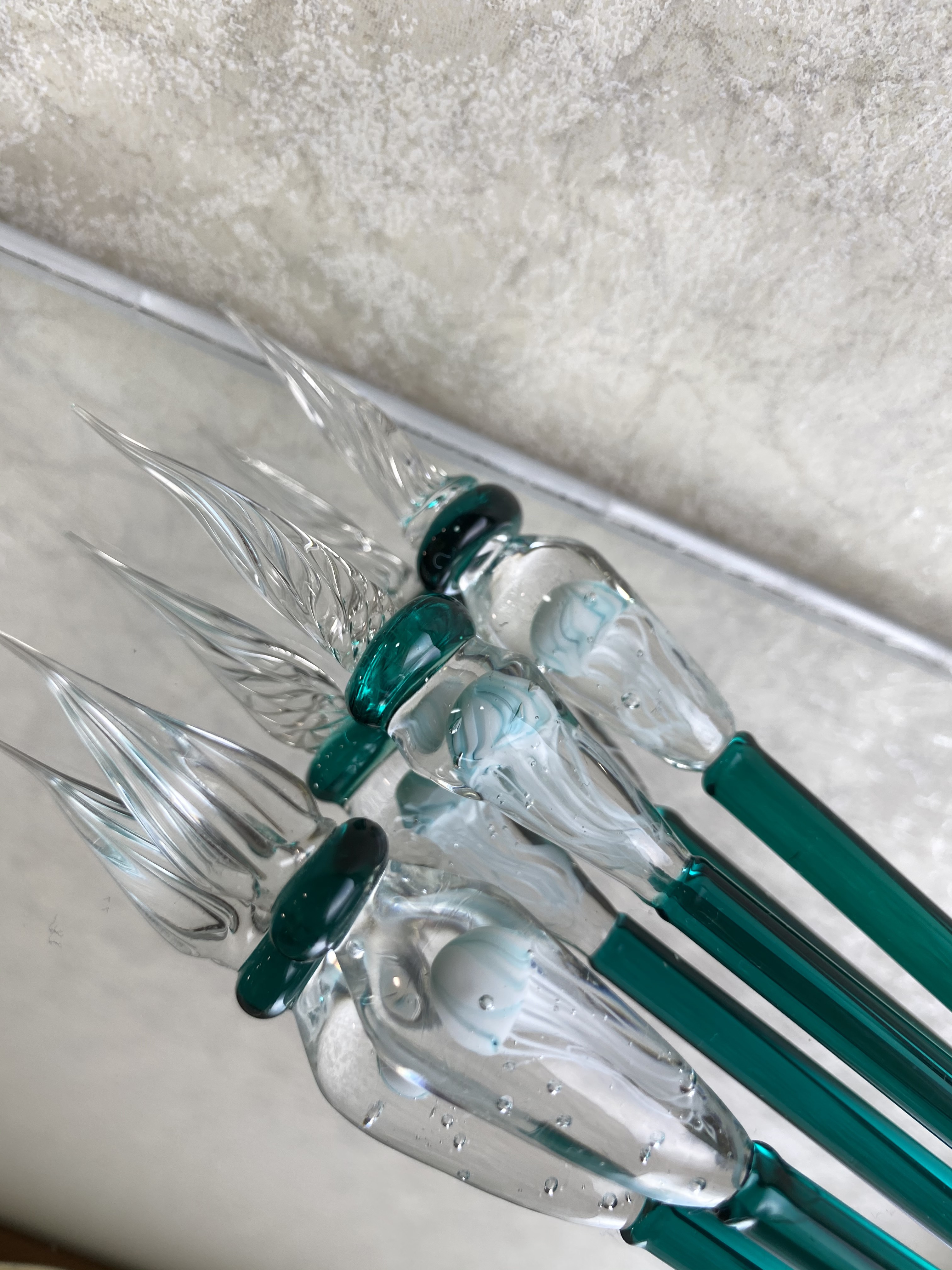 【再販80】a_beeの気まぐれ水中くらげのガラスペン・ピーコックグリーン色（化粧箱付き）