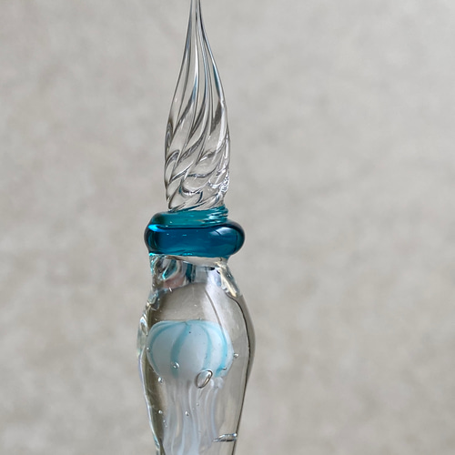 再販69】a_beeの気まぐれ水中くらげのガラスペン・アクアマリン色