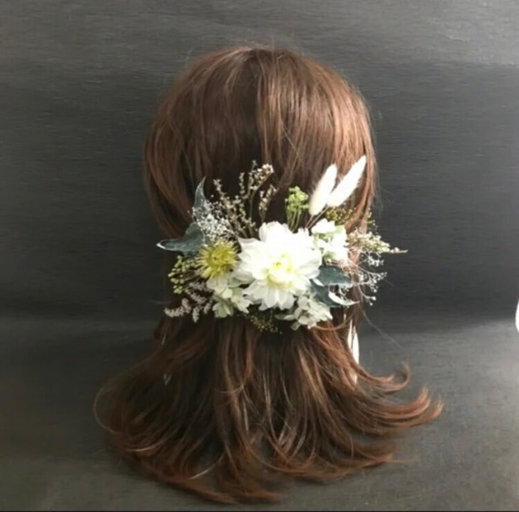 ボタニカル  髪飾り袴 卒業式 結婚式 成人式 ヘッドパーツ　ホワイト&グリーン　白無垢　振袖 4枚目の画像