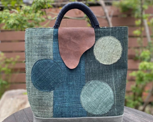 古布リメイク　　パッチワーク　木綿　藍染　蚊帳　トートバッグ　麻 古布リメイク パッチワーク 木綿 藍染 蚊帳 トートバッグ 麻