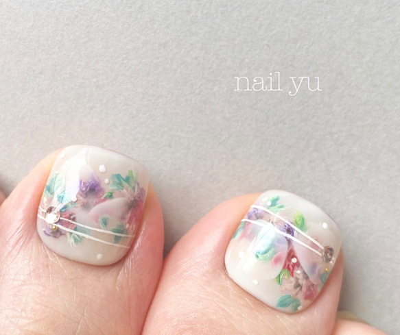 フットネイル マット ニュアンス グレージュp63 - Ruru nail