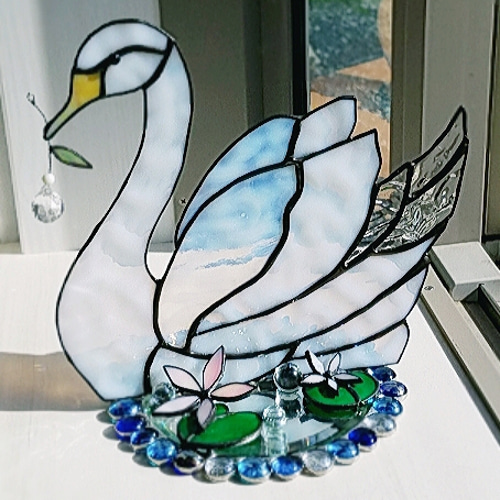 魅力的な価格 湖面の白鳥*+オブジェ*サンキャッチャー+*ランプ*+ステンド その他