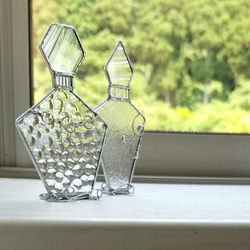 ガラスの小瓶の形のオブジェ*+カードホルダー<part2>*+ステンドグラス 3枚目の画像