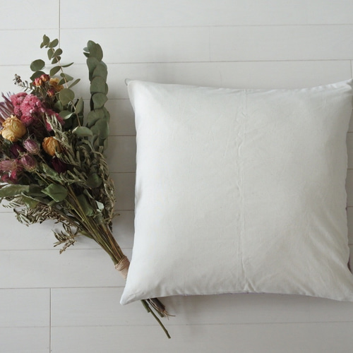 ミナペルホネン うさぎクッション　flow タンバリン ミナペルホネン うさぎクッションflow タンバリン