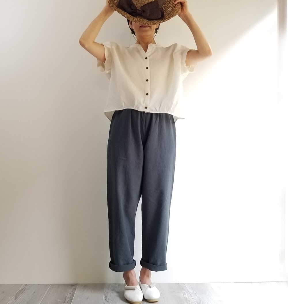 【在庫のみ販売】年中使える★アンティークブルー/コットンリネン★テーパードパンツ◇おうちで楽ちん＆お出かけにも