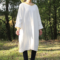 寬鬆和服袖/簡約連衣裙棉麻基納里 第1張的照片