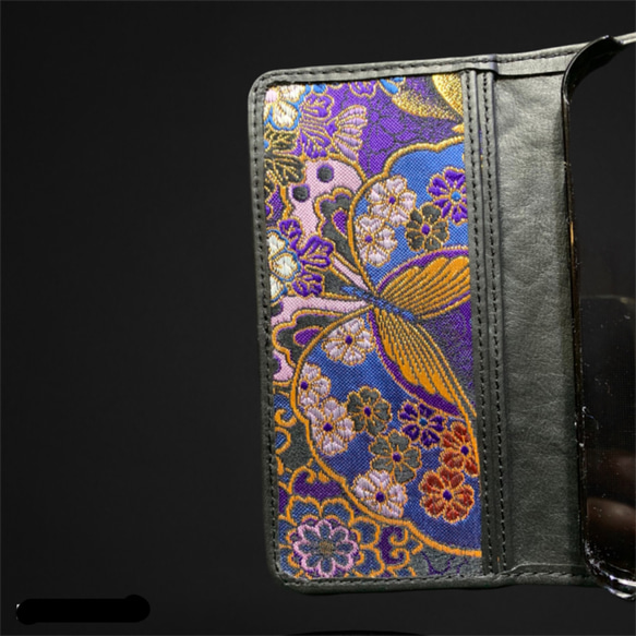 和柄好きの為のオーダーメイド京都西陣織×革  手帳型携帯ケース（蝶々） 4枚目の画像