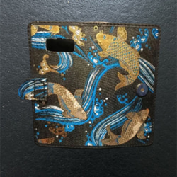 和柄好きの為のオーダーメイド京都西陣織×革  手帳型携帯ケース（鯉） 4枚目の画像