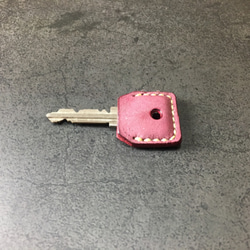 【手工縫製】Cape Hunt 日本製造 真皮鍵套（紅色瀏海日色） 第2張的照片