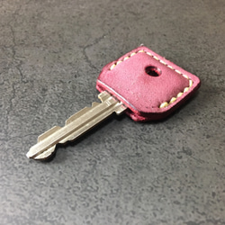 【手工縫製】Cape Hunt 日本製造 真皮鍵套（紅色瀏海日色） 第6張的照片