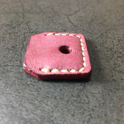 【手工縫製】Cape Hunt 日本製造 真皮鍵套（紅色瀏海日色） 第8張的照片