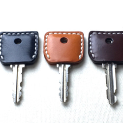 【手縫】3色1セット本革キーカバー（厚い革で鍵を回すとき気持ちいいです⁈） 5枚目の画像