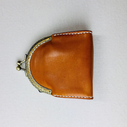 【手縫】キャメル色のがま口のお財布（小物入れやイヤホンケース、ピルケースなど） 9枚目の画像
