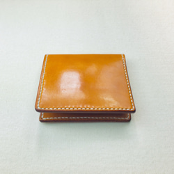 【手縫】キャメル色のキャッシュレスな本革財布〔二つ折財布〕カード6枚とレシートポケット《お札もOK》 10枚目の画像