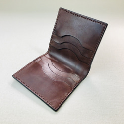 【手縫】チョコ色のキャッシュレスな本革財布〔二つ折財布〕カード6枚とレシートポケット《お札もOK》 5枚目の画像