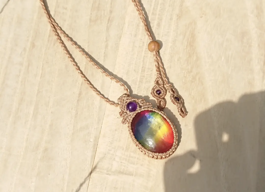 マクラメペンダント☆虹色元気玉☆ハーモニー