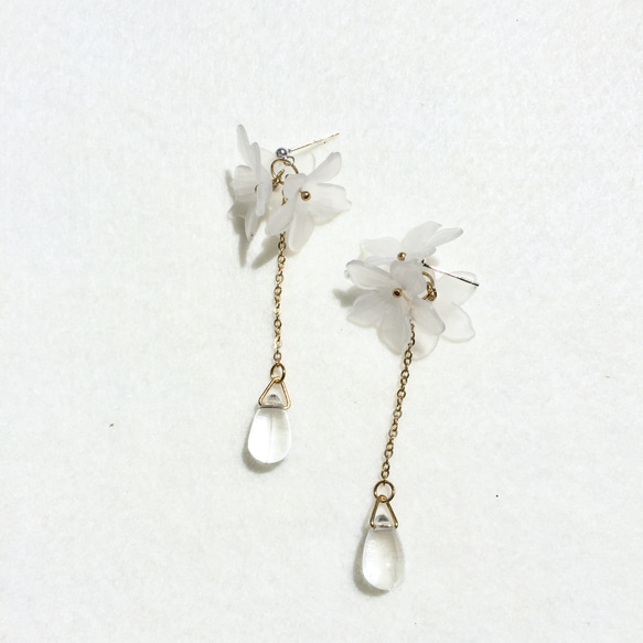 14KGF 鍍14K金花瓣水晶耳環 花朵耳環 第1張的照片