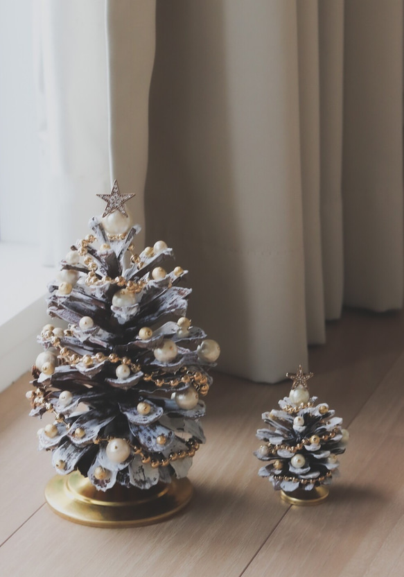雪晶星星棉珍珠桌面聖誕樹帶LED燈 第5張的照片