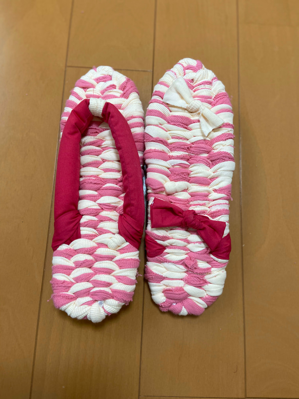 【送料無料】履き心地抜群な手編みの布草履：イチゴミルク 2枚目の画像